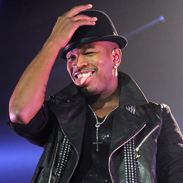 Ne-Yo Performs Manchester
