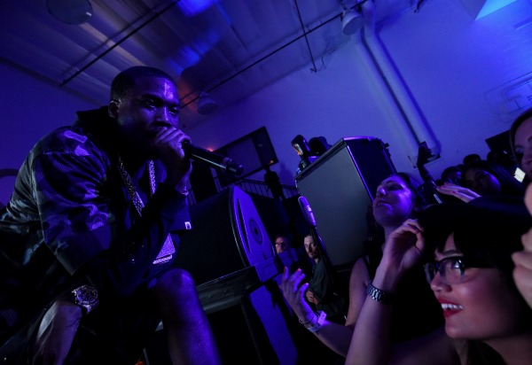 LOS ANGELES, CA - JUNE 26:  Recording artist Meek Mill performs onstage at a Roc Nation curated Samsung exclusive concert at Samsung Studio LA on June 26, 2015 in Los Angeles, California.  (Photo by Michael Buckner/Getty Images for Samsung)