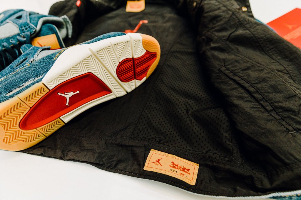 Jordan x Levi's