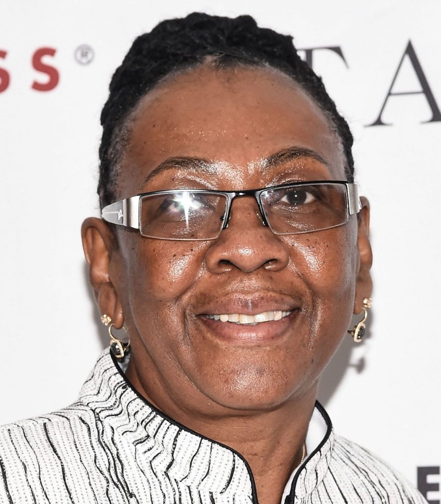 2016 Dress For Success Give Confidence, Hope & Style Gala