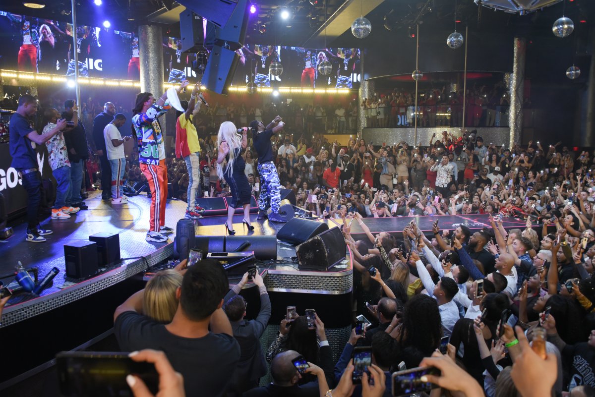Cardi B & Migos at Drai's Nightclub 13