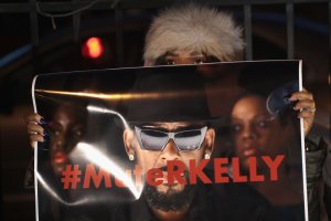 Protestors Rally In Support Of Sex Abuse Survivors At R Kelly's Chicago Studios