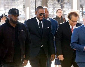 R. Kelly Back In Court For Aggravated Sexual Abuse Charges