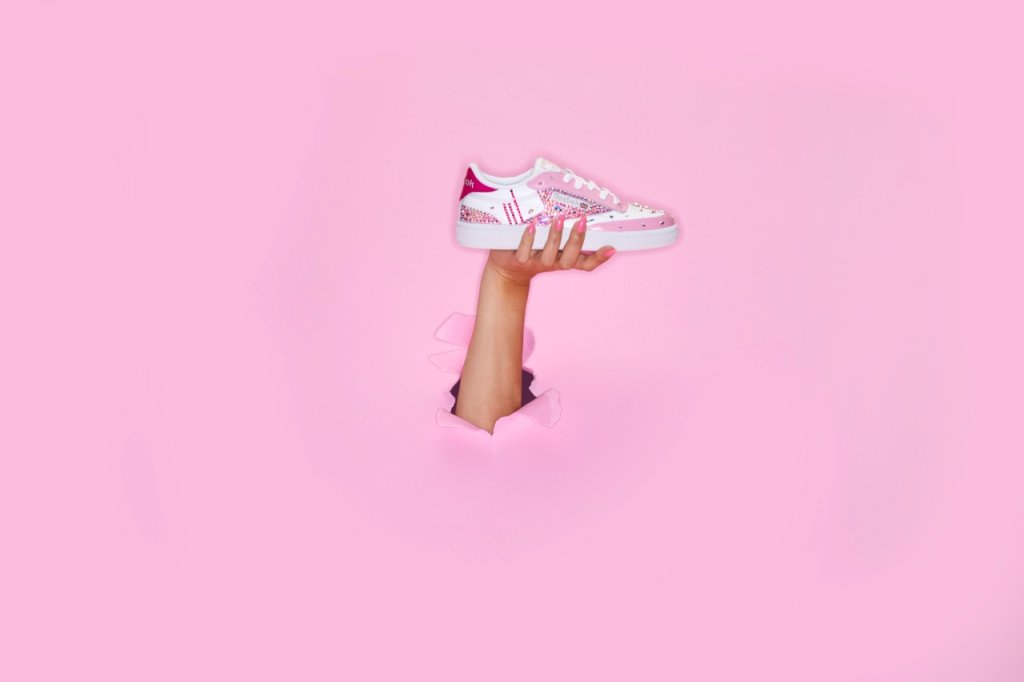 Reebok "Crystal Coated" Club C