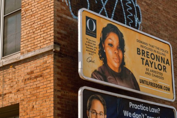 Billboards Placed Across Louisville Call For The Arrest Of Police Officers Involved In Killing Of Breonna Taylor
