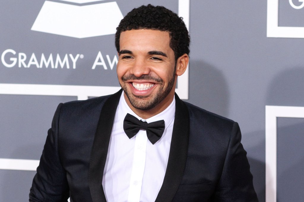 (FILE) Drake Makes Historic Debut at No. 1 on Billboard Hot 100 With &apos;Toosie Slide&apos;. He becomes the...