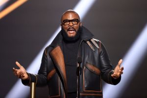 2020 E! People's Choice Awards - Show