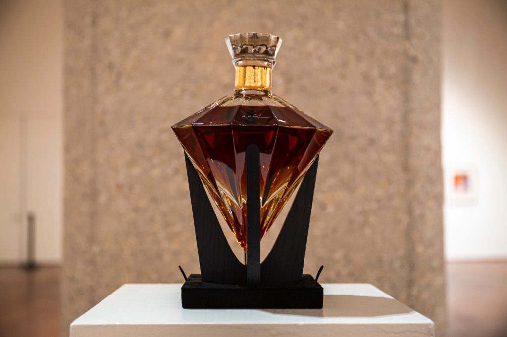 D'USSÉ 1969 Anniversaire Limited Edition at Sotheby’s
