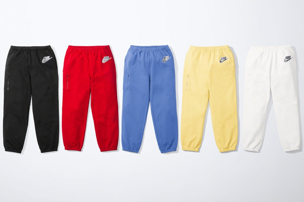 Nike x Supreme 2021