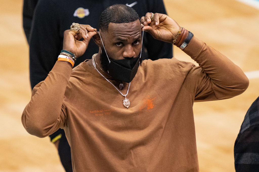 LeBron James Post & Deletes "Controversial" Ma'Khia Bryant Tweet