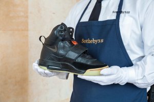 KANYE WEST 2008 'GRAMMY WORN' NIKE AIR YEEZY SAMPLES SELL FOR $1.8 MILLION
