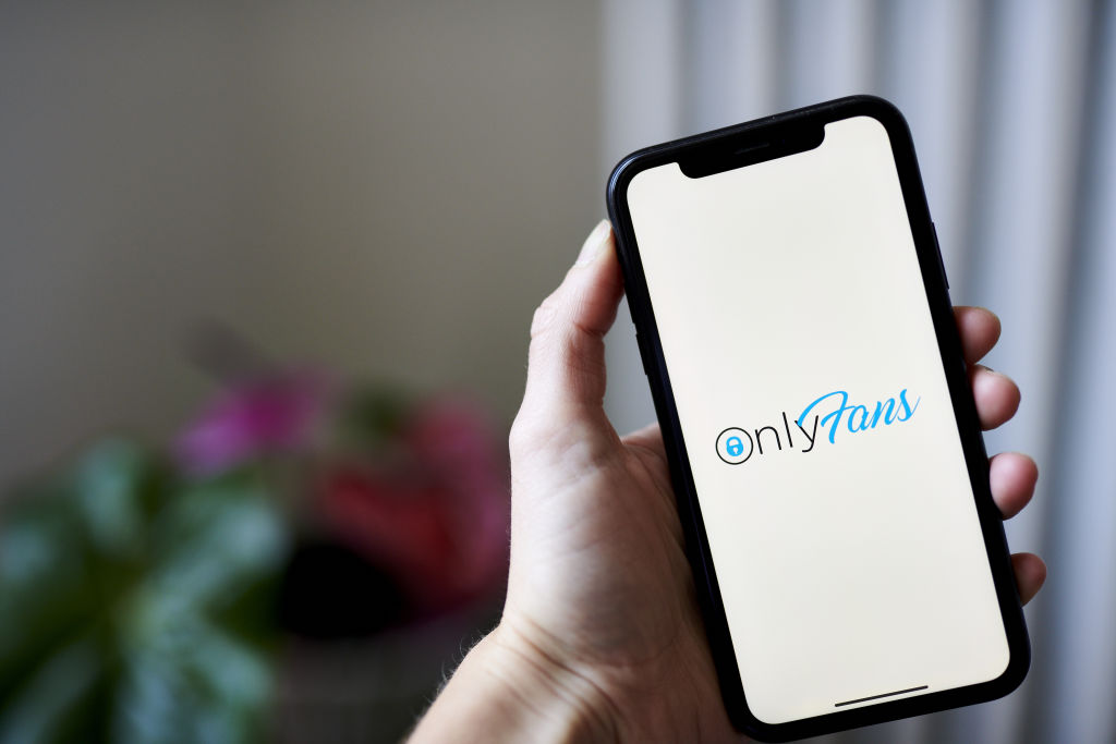 Twitter Reacts To OnlyFans Banning Porn On Its Platform