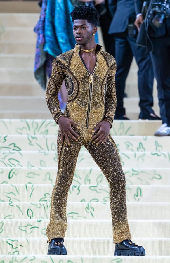 The 2021 Met Gala Celebrating In America: A Lexicon Of Fashion - Street Sightings