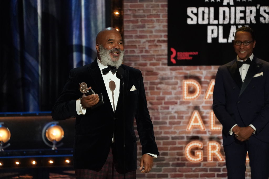 THE TONY AWARDS PRESENT: BROADWAYS BACK!