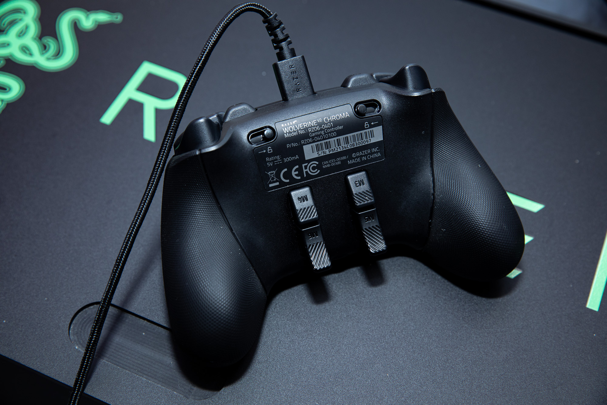 Razer Wolverine V2 Chroma