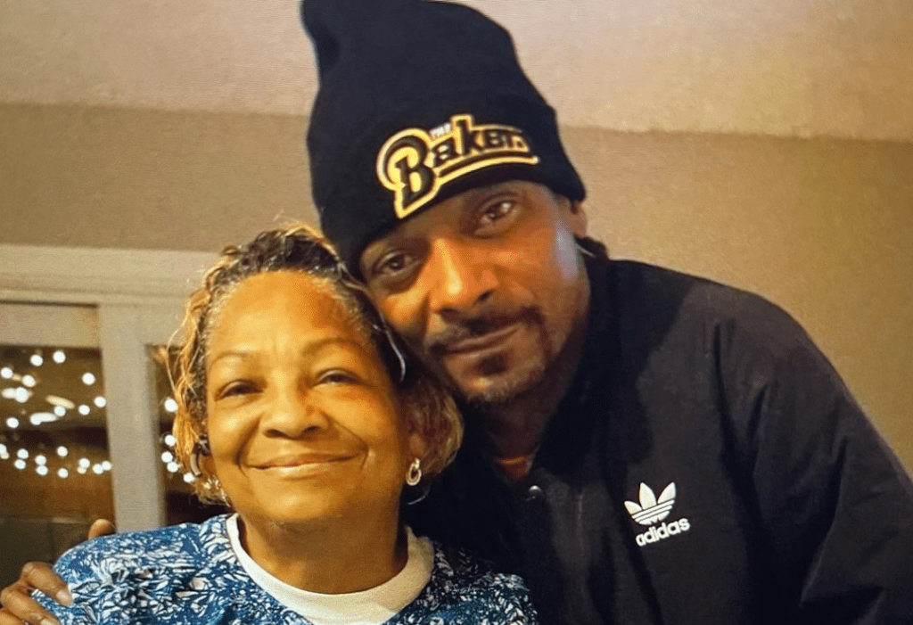 Snoop Dogg & Beverly Tate