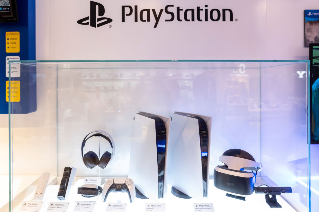 Verizon Confirms It Is Now Selling PS5 Consoles