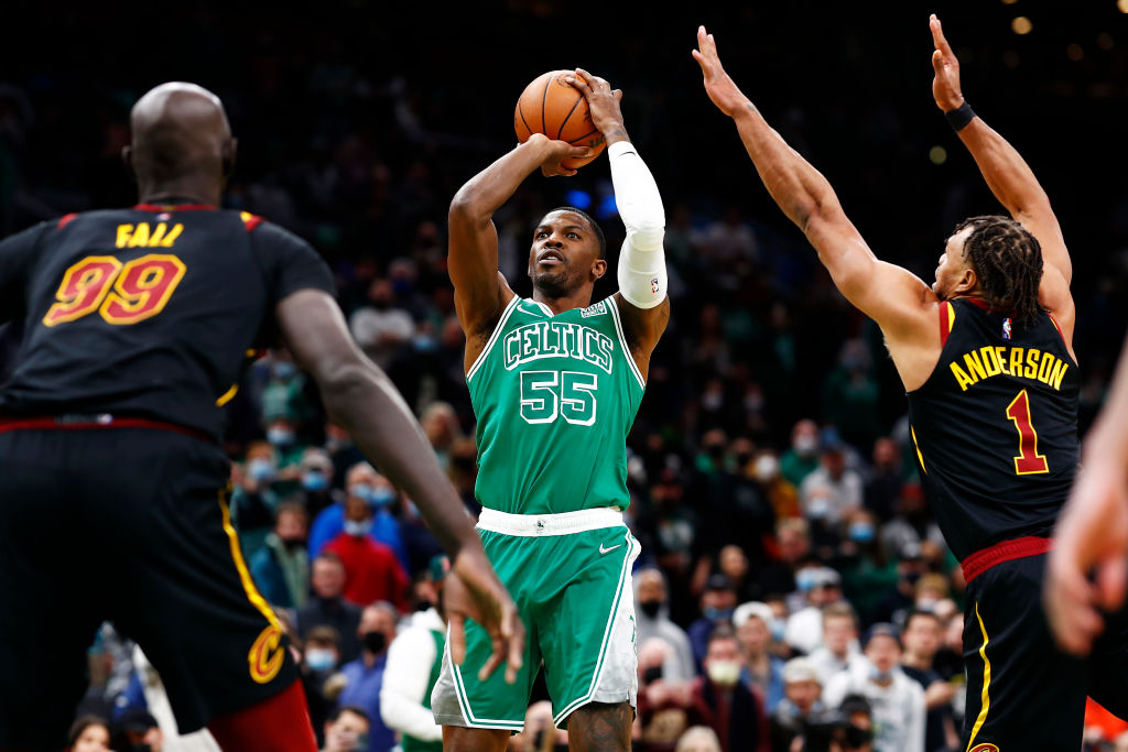 Twitter Celebrates The Return of Iso Joe Johnson To The NBA