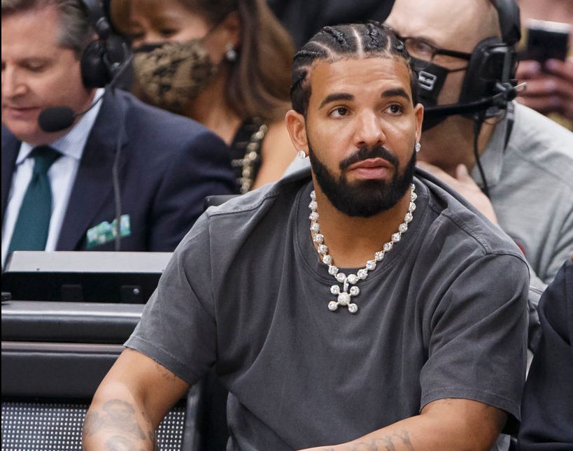 Los Angeles Lakers v Toronto Raptors