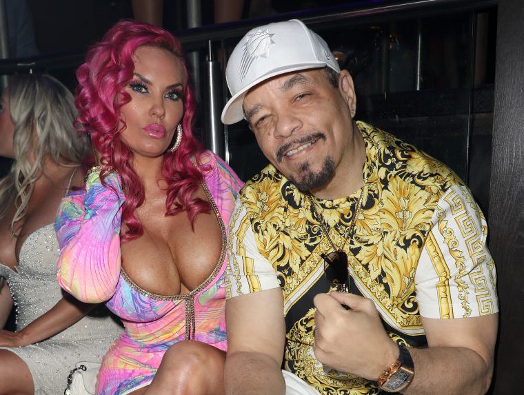 Snoop Dogg Performs At E11EVEN Miami New Year's Eve 2019