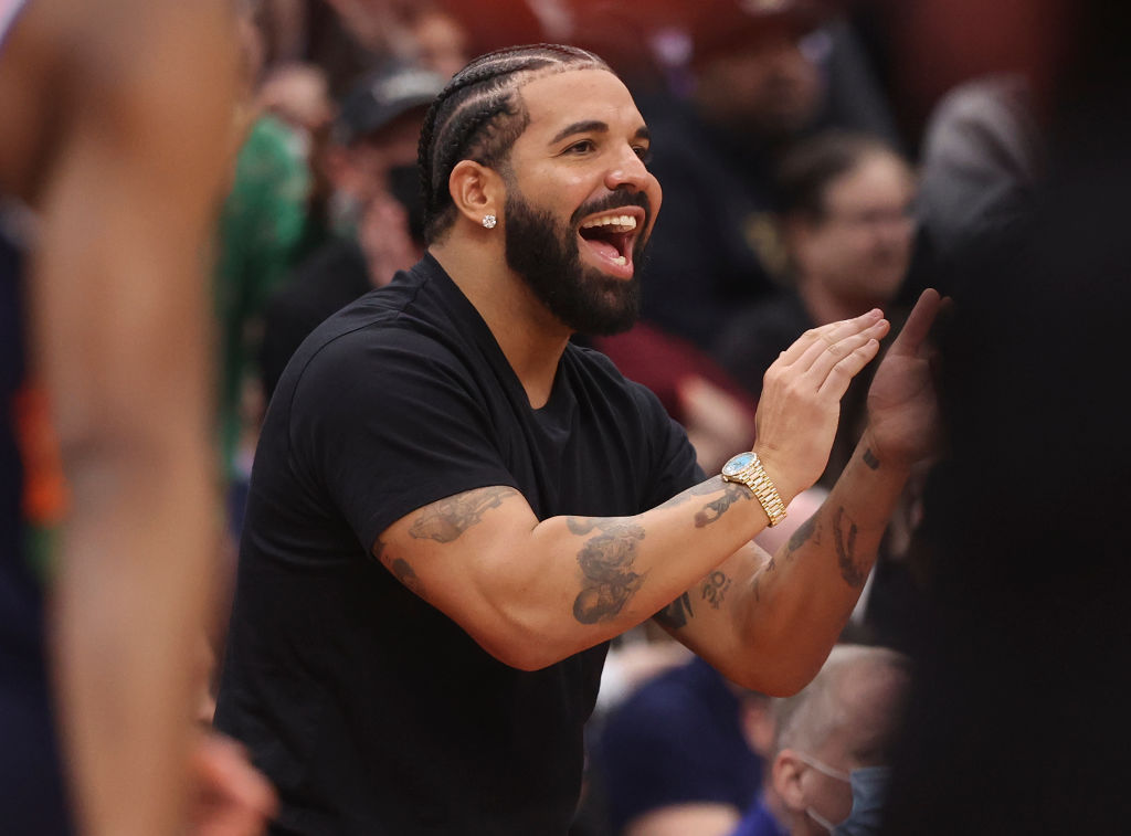 Toronto Raptors vs Philadelphia Flyers