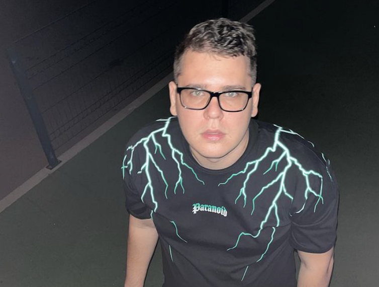 Russian rapper Walkie