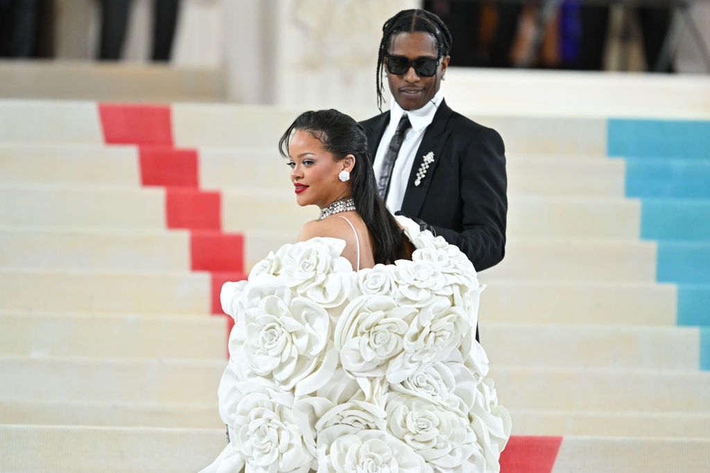 The 2023 Met Gala Celebrating "Karl Lagerfeld: A Line Of Beauty" - Street Sightings