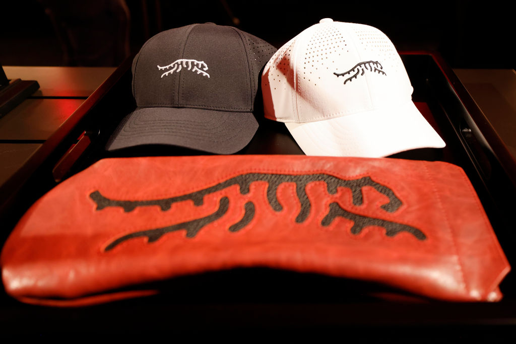 Tiger Woods & TaylorMade Golf Announce New Apparel and Footwear Brand “Sun Day Red”