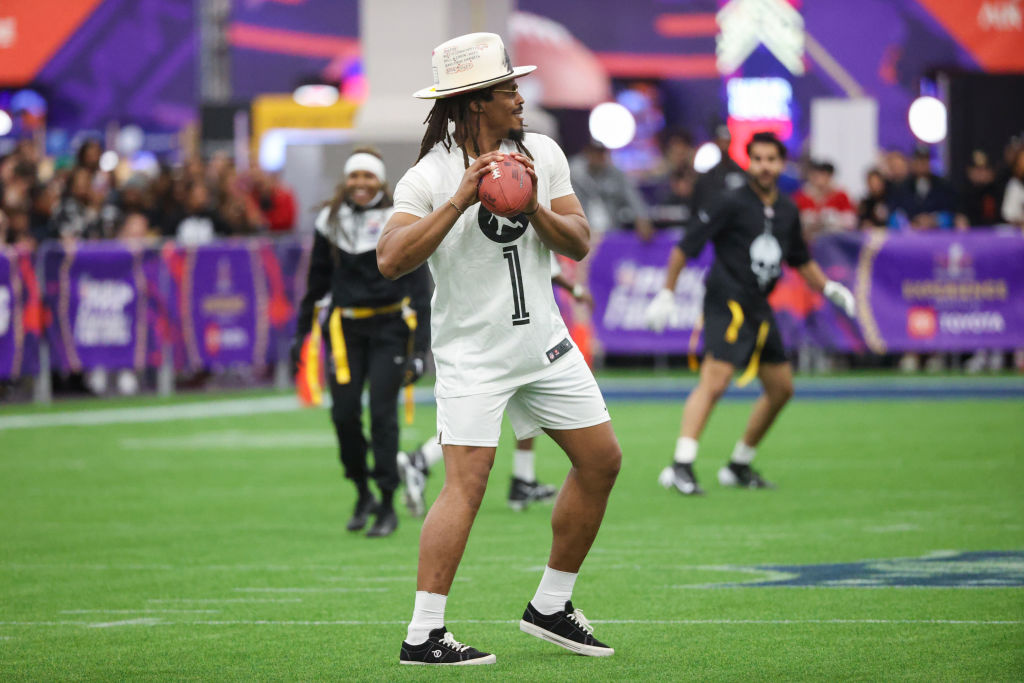 NFL Flag Football Showdown: Team Metro Boomin vs. Team 21 Savage