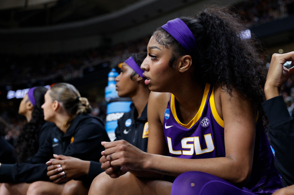 LSU v Iowa