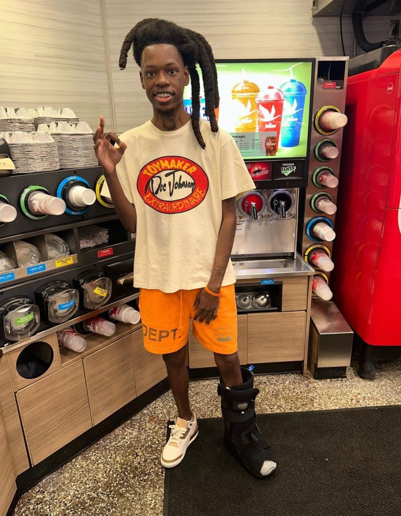 Julio Foolio aka Charles Jones II