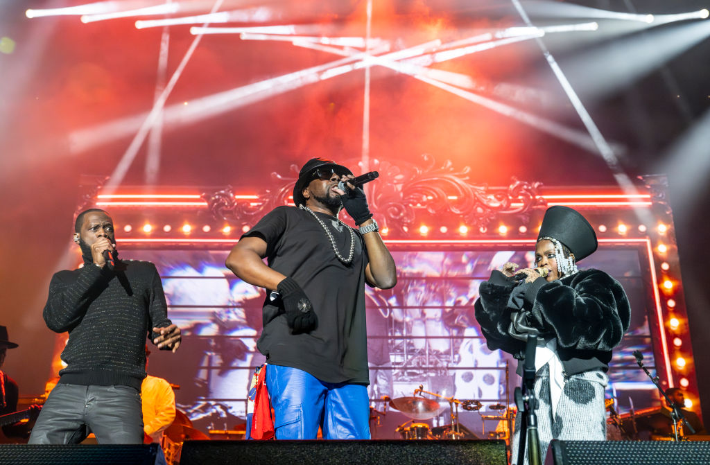 Ms. Lauryn Hill And The Fugees Performs At Oakland Arena
