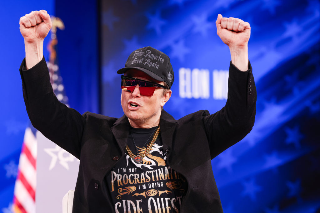 Elon Musk Has A Gaming Rig In His DOGE Office [Photo]