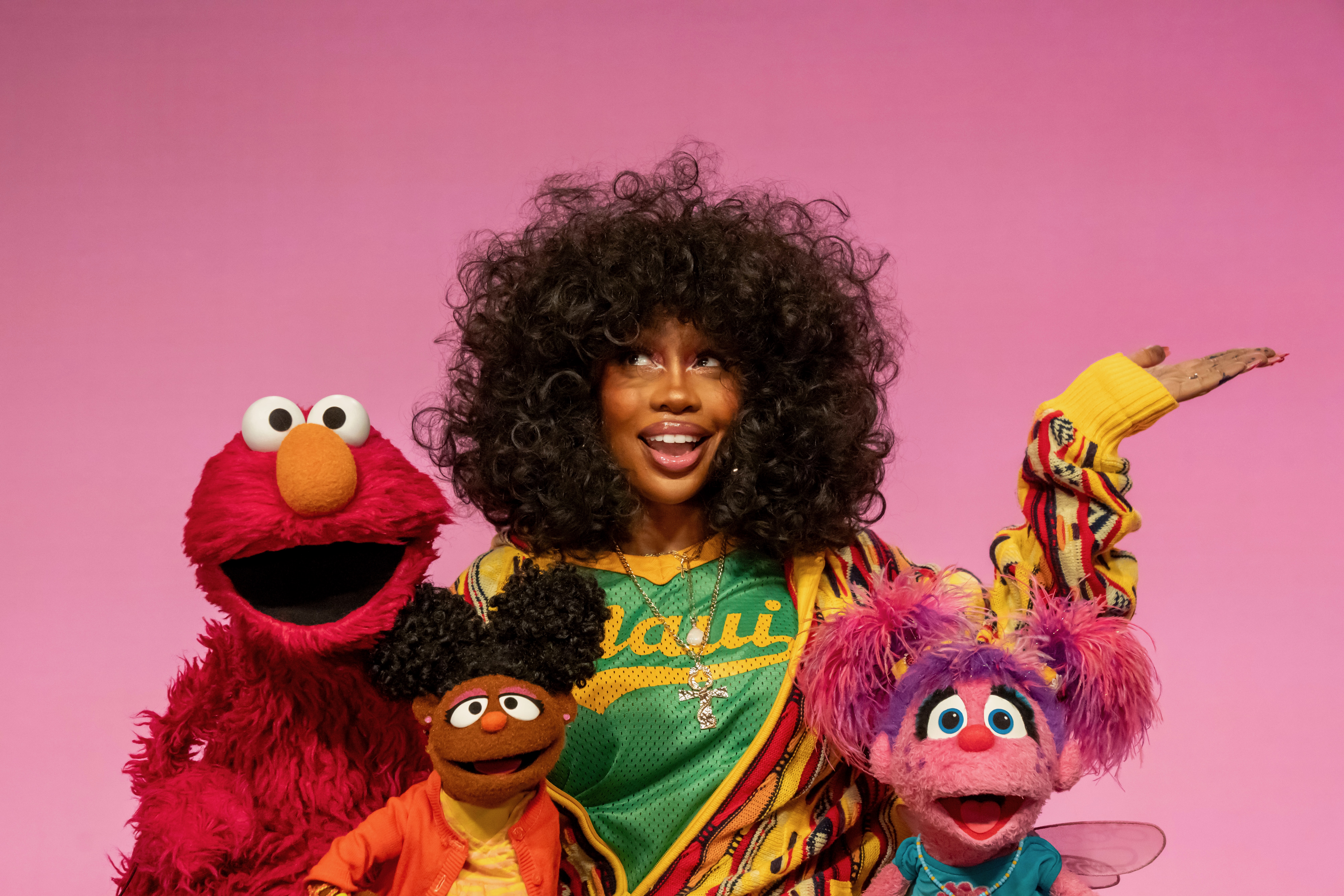 SZA Visits Sesame Street