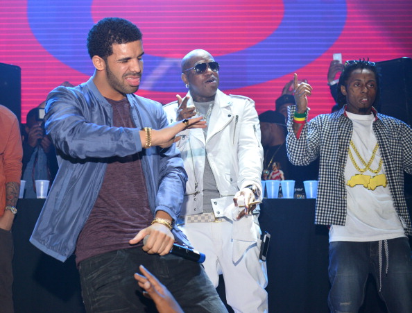 Lil Wayne Hosts Party