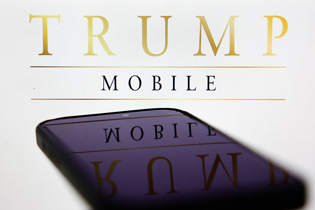 Trump Mobile Photo Illustrations