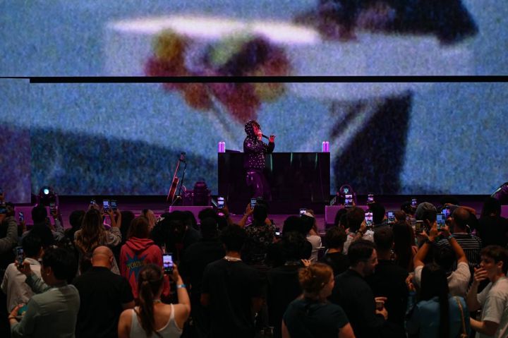 Jaden & Willow Smith x Galaxy Unpacked Night